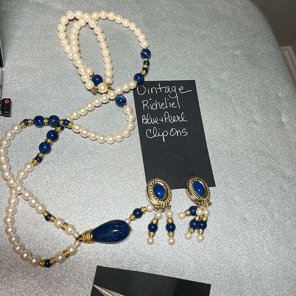 Richelieu Set Earrings and 20” Necklace with clip earrings pearls blue